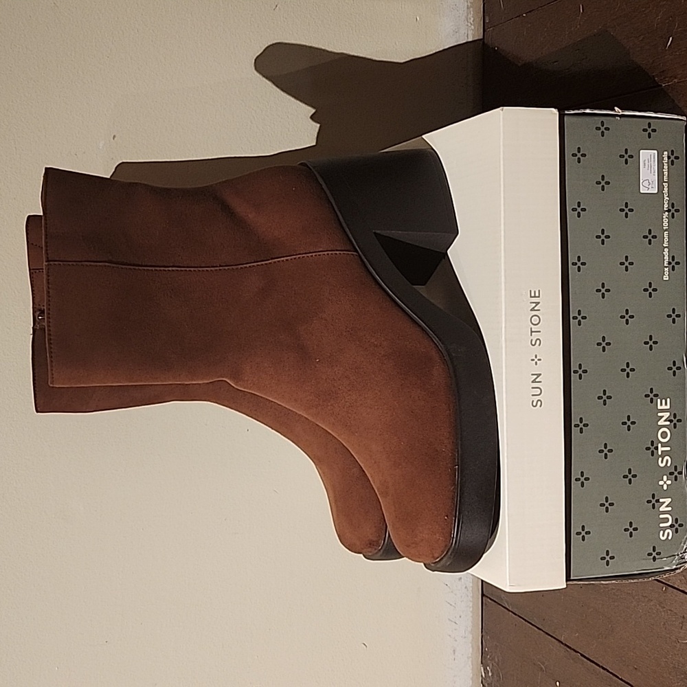 Sun + Stone Women's Brown Ankle Boots Size 11